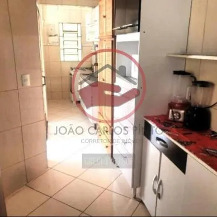 Rent this 3 bed house on Rua Thiers de Carvalho in Cavarucanguera, Taubaté - SP