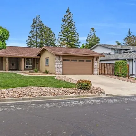 Buy this 4 bed house on 4453 Grays Court in Concord, CA 94518