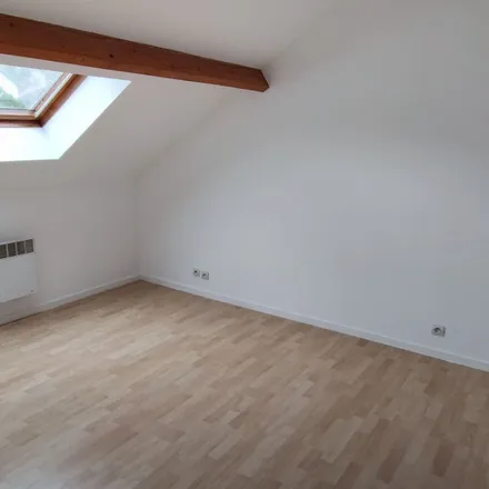 Rent this 1 bed apartment on 2BIS Rue Pasteur in 78580 Maule, France