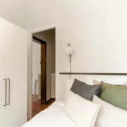 Image 3 - Carrer de Ganduxer, 32, 08001 Barcelona, Spain - Room for rent