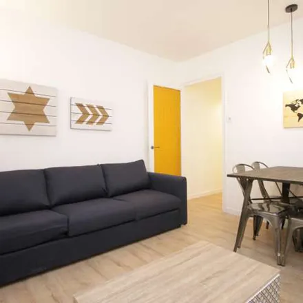 Image 4 - Carrer de Padilla, 338, 08025 Barcelona, Spain - Apartment for rent