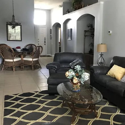 Rent this 4 bed house on Kissimmee