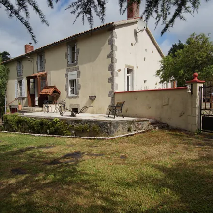 Buy this 4 bed house on 79320 Moncoutant-sur-Sèvre