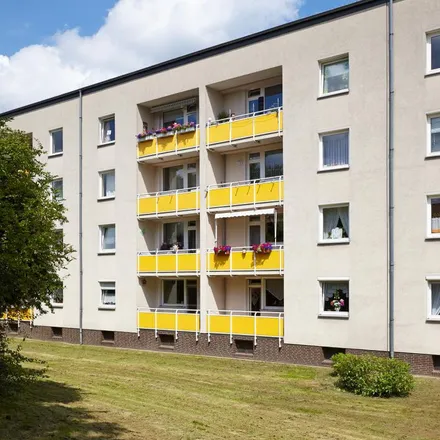 Rent this 3 bed apartment on Matthias-Claudius-Straße 21 in 44791 Bochum, Germany