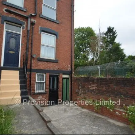 Image 3 - Beechwood Row, Leeds, LS4 2LY, United Kingdom - Townhouse for rent