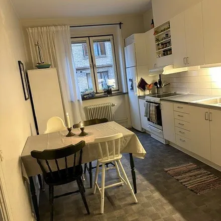 Rent this 3 bed apartment on Amiralsgatan 56 in 214 33 Malmo, Sweden