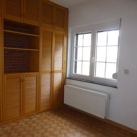 Rent this 2 bed apartment on Rue des Français 67 in 6250 Roselies, Belgium