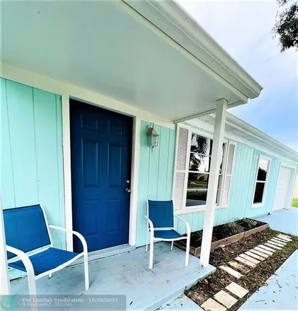 Image 7 - 1498 Southwest Irving Street, Port Saint Lucie, FL 34983, USA - House for sale