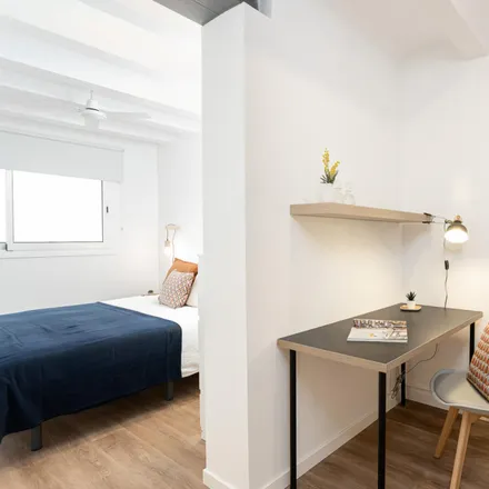 Rent this 2 bed apartment on Carrer de les Pedreres in 14, 08001 Barcelona