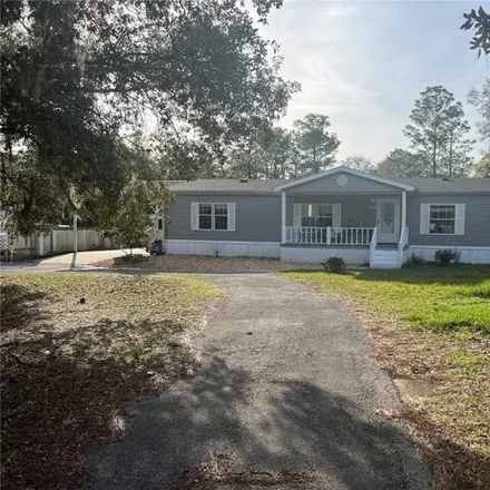 Buy this studio apartment on 2042 S Sunwood Pt in Homosassa, Florida