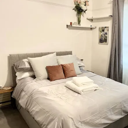 Rent this 2 bed apartment on London in NW3 2RD, United Kingdom