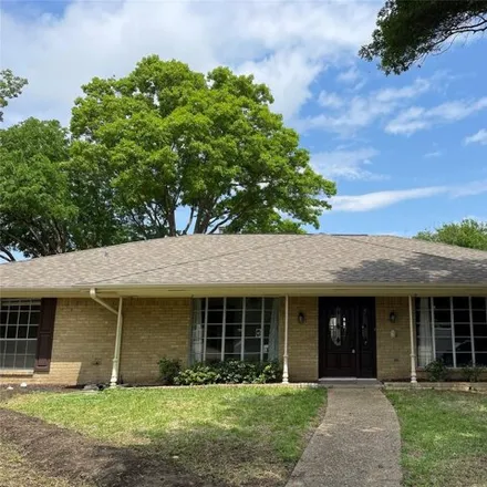 Rent this 4 bed house on 6 High Mesa Place in Richardson, TX 75080