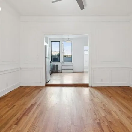 Image 2 - 185 South 2nd Street, New York, NY 11211, USA - Townhouse for sale