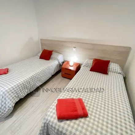 Image 6 - La Audiencia, Praza da Ferraría, 36001 Pontevedra, Spain - Apartment for rent