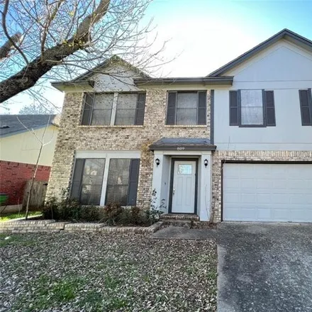 Rent this 4 bed house on 909 Riverlawn Drive in Round Rock, TX 78681
