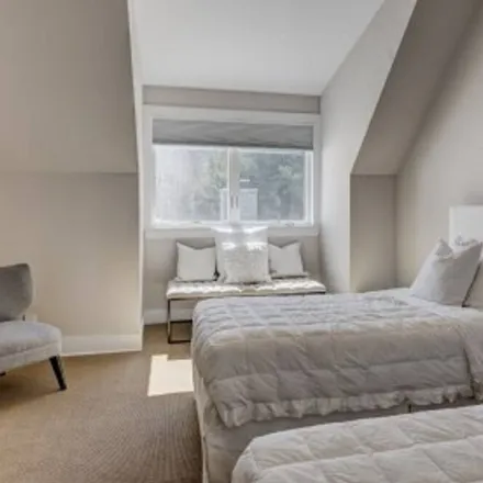 Rent this 5 bed house on Bridgehampton in NY, 11932