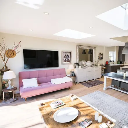 Rent this 2 bed apartment on London in SW15 1RW, United Kingdom