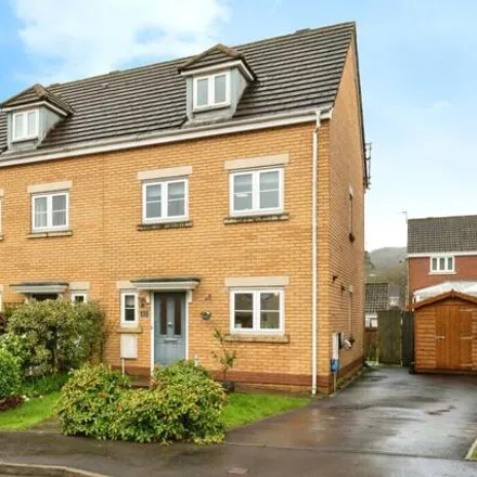 Buy this 3 bed townhouse on Parc Gilbertson in Pontardawe, SA8 4PT