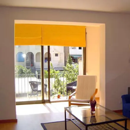 Image 2 - Carrer d'Alcolea, 99, 08014 Barcelona, Spain - Apartment for rent