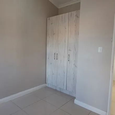 Image 9 - Joslyn Crescent, Nelson Mandela Bay Ward 12, Eastern Cape, 6025, South Africa - Townhouse for rent