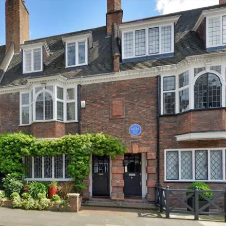 Buy this 5 bed townhouse on Tryon House in 17 Mallord Street, London