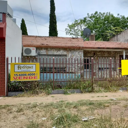 Buy this studio townhouse on Mariano Santamaría 1709 in Partido de La Matanza, B1754 BYQ San Justo