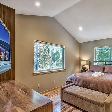 Rent this 6 bed house on South Lake Tahoe