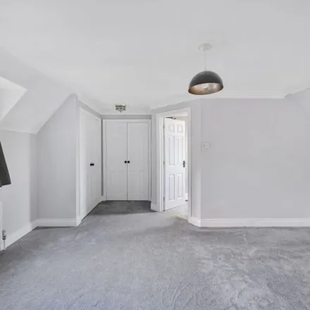 Image 6 - Olde Lane, Toddington, GL54 5DW, United Kingdom - Apartment for rent