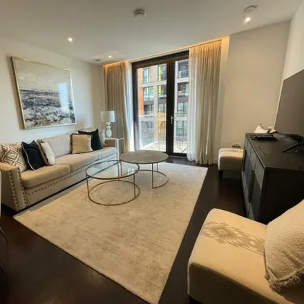 Rent this 3 bed room on Ponton Road in Nine Elms, London