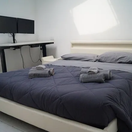 Rent this 3 bed apartment on 21027 Ispra VA