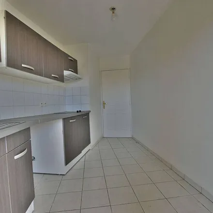 Rent this 1 bed apartment on 711 Chemin Aurélien in 83700 Saint-Raphaël, France