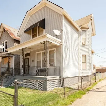 Buy this 5 bed house on 5847 South Union Avenue in Chicago, IL 60621