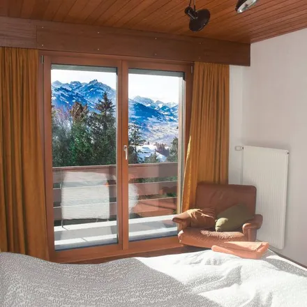 Rent this 6 bed house on 3703 Aeschi bei Spiez
