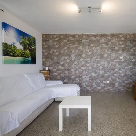 Rent this 2 bed apartment on 46120 Alboraia / Alboraya