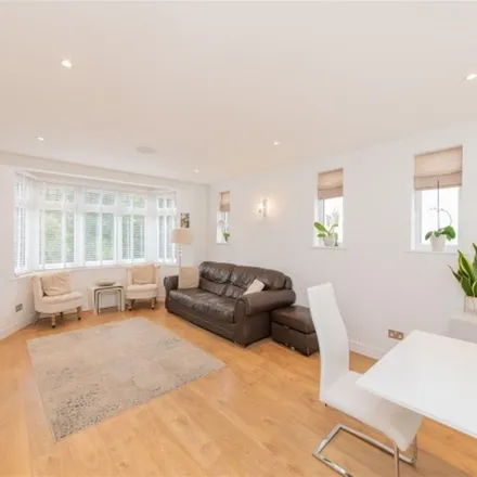 Image 9 - Holders Hill Gardens, London, NW4 1PF, United Kingdom - Duplex for rent