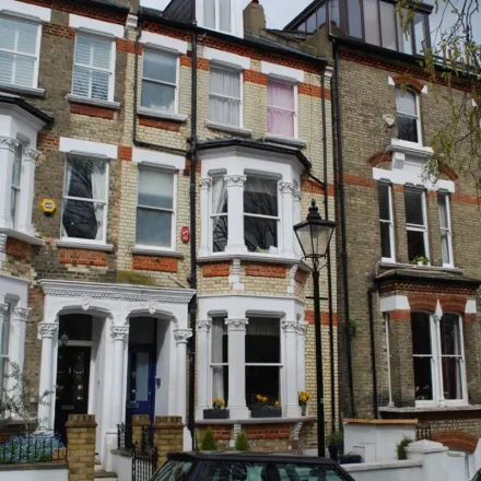 Rent this 5 bed apartment on Kemplay Road in London, NW3 1SY