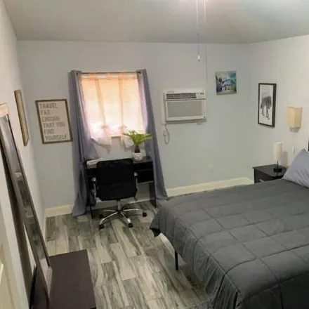 Rent this 1 bed apartment on Pasadena