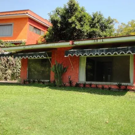 Buy this 3 bed house on Privada Las Quintas in 62450 Cuernavaca, MOR