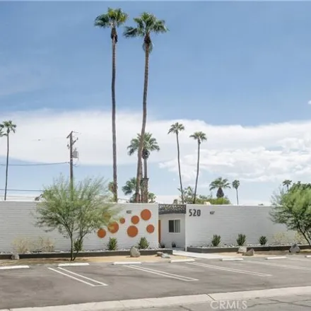 Buy this 1studio house on 528 Desert View Drive in Palm Springs, CA 92264