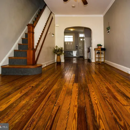 Image 3 - 628 South Lakewood Avenue, Baltimore, MD 21224, USA - Townhouse for sale