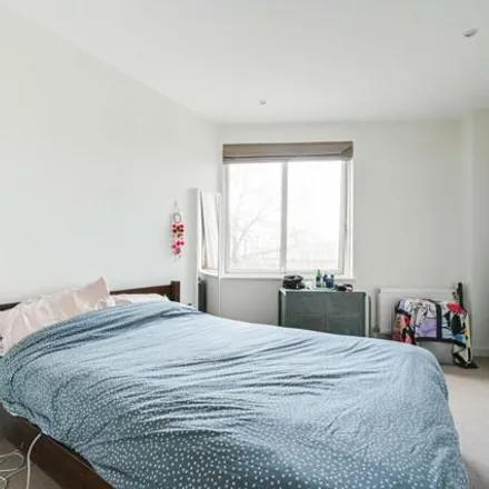 Image 4 - Caisson Moor Court, 8 Navigation Road, London, E3 3TH, United Kingdom - Apartment for sale