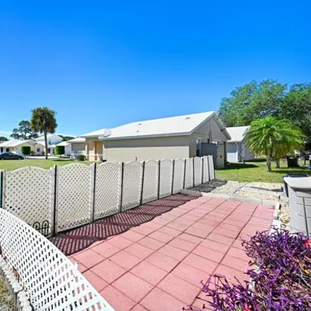 Image 8 - 1186 Goldenrod Circle Northeast, Palm Bay, FL 32905, USA - House for sale