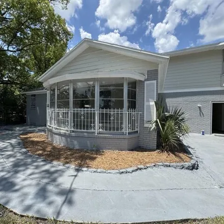 Buy this 4 bed house on 3336 Boulevard in Brentwood, Jacksonville