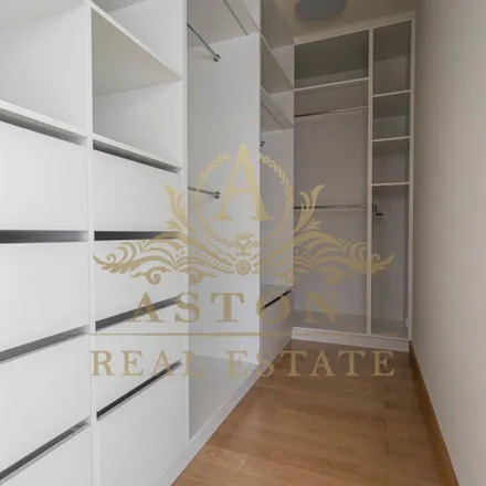 Image 4 - Gold Street, 00-019 Warsaw, Poland - Apartment for rent