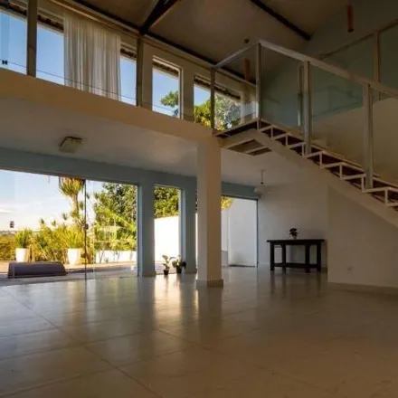 Buy this 4 bed house on Avenida Getúlio Vargas in Lagoa Santa - MG, 33400-000
