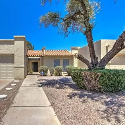 Rent this 4 bed house on 970 East Laguna Drive in Tempe, AZ 85282