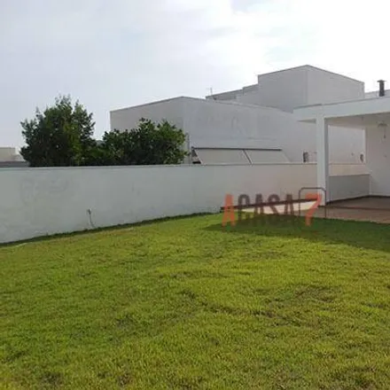 Buy this 3 bed house on Avenida Manoel Vieira in Residencial Primavera, Araçoiaba da Serra - SP
