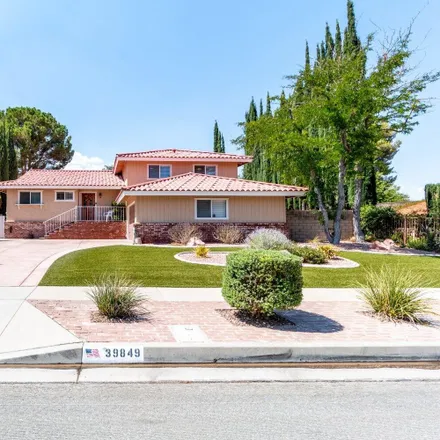 Buy this 3 bed house on 39849 Golfers Drive in Palmdale, CA 93551