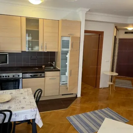 Image 2 - Budapest, Izabella utca 71, 1064, Hungary - Apartment for rent