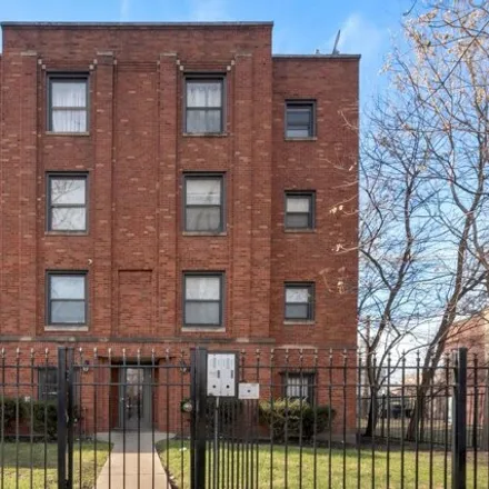 Buy this studio house on 6630 South Vernon Avenue in Chicago, IL 60637